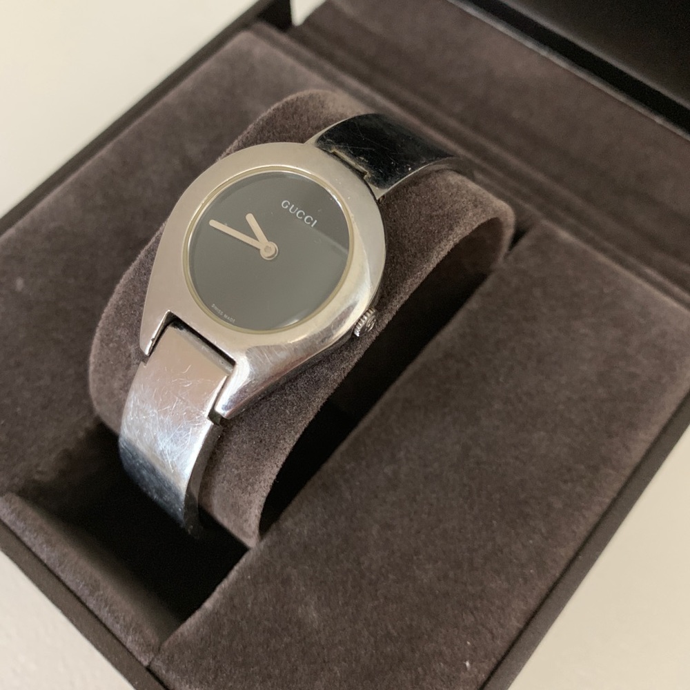 Gucci Watch - Picture 3 of 6